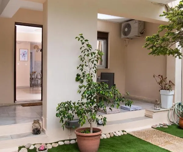 Apartment Marathos *